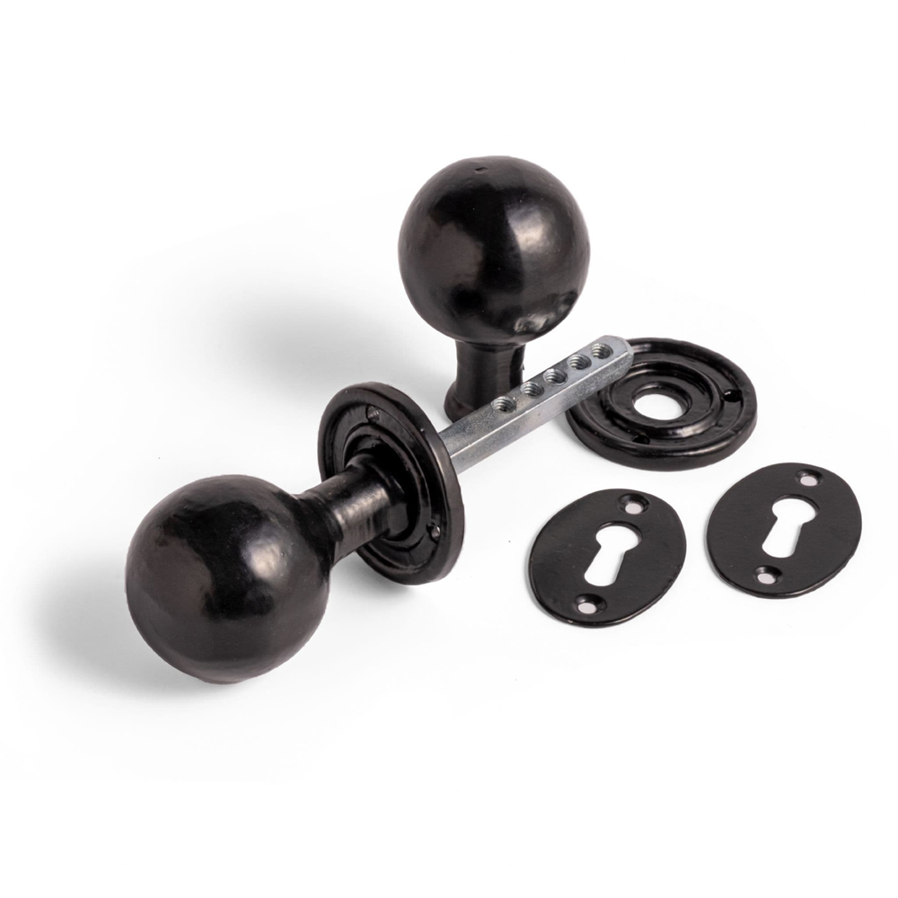 Cast Iron Black Rim Knob Set